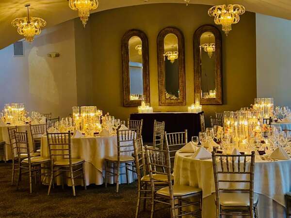 Lightfoot Restaurant
