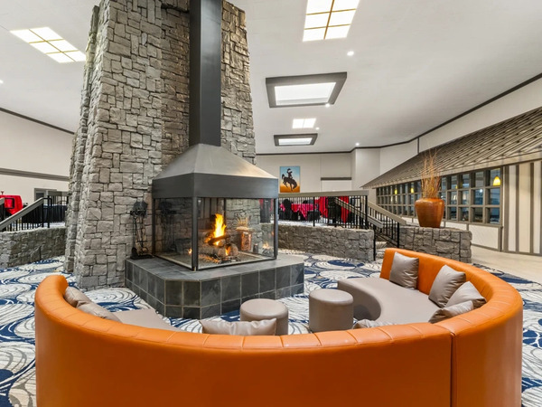 Red Lion Hotel & Conference Center Cheyenne