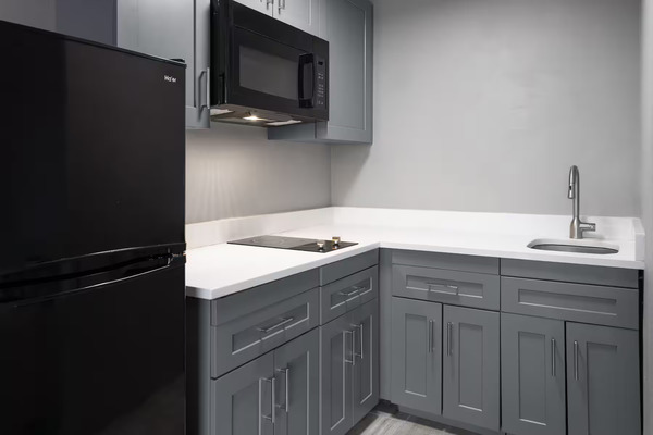 Hawthorn Extended Stay by Wyndham Columbia / Ft. Jackson