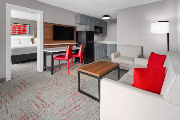 Hawthorn Extended Stay by Wyndham Columbia / Ft. Jackson