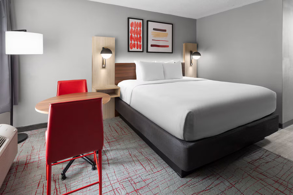Hawthorn Extended Stay by Wyndham Columbia / Ft. Jackson