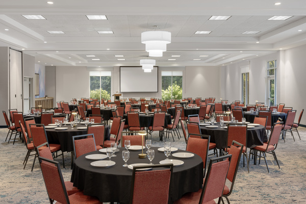 Hilton Garden Inn Greensboro Airport