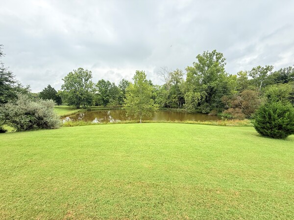 East Oaks Farm