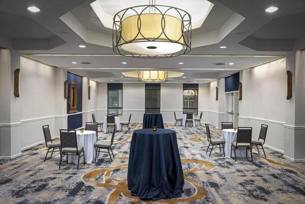 DoubleTree by Hilton Hotel Philadelphia Center City