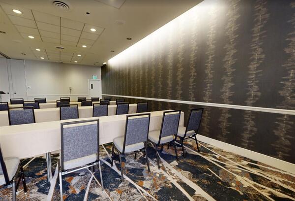 DoubleTree by Hilton Hotel Philadelphia Center City
