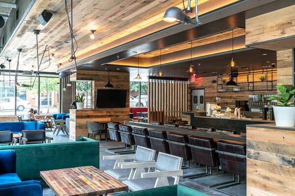 Kaldis Social House