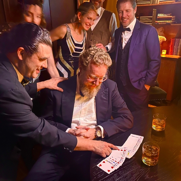 Ken Salaz Mentalist and Magician