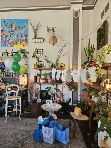 Little Green - A Plant Bar