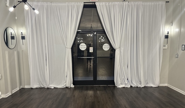 Golden Luxe Party Venue