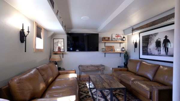 The Mint Barrel Barn Event Center