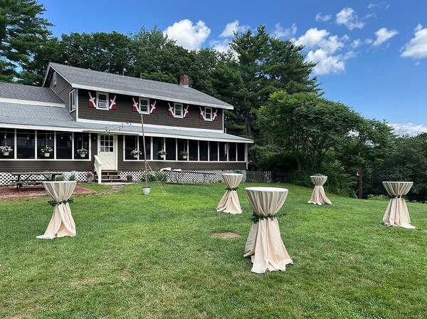 Frontenac Lodge