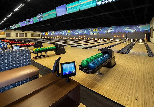 Wamesit Lanes Family Entertainment Center