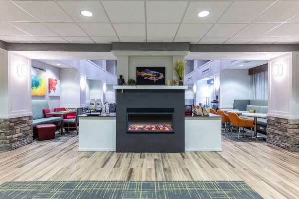 Hampton Inn & Suites Casper
