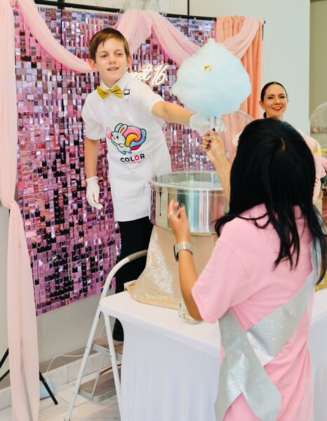 Collor Cotton Tails - Cotton Candy Entertainment