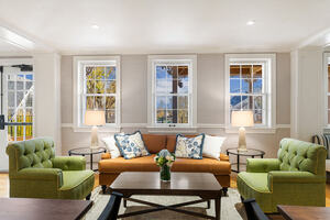 Veranda House
