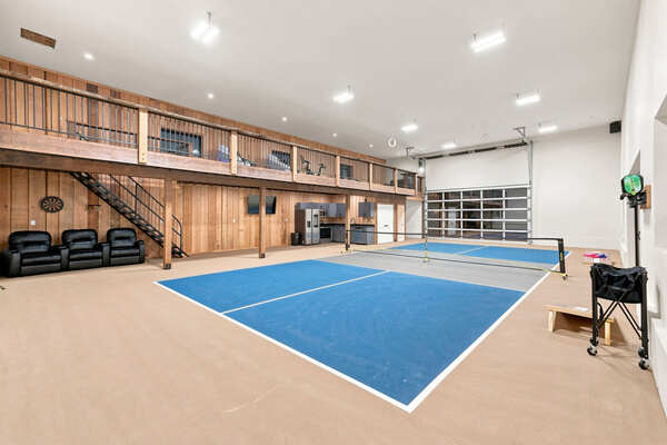 Home Team Luxury Rentals - Hilltop Retreat | Indoor Pickleball | Event Arena
