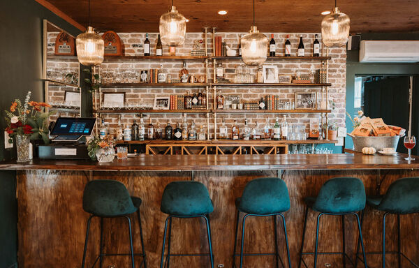 The Mast Farm Inn
