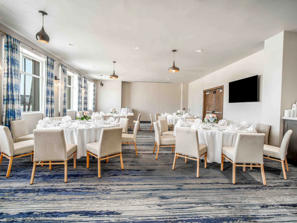 Jamaica Bay Inn