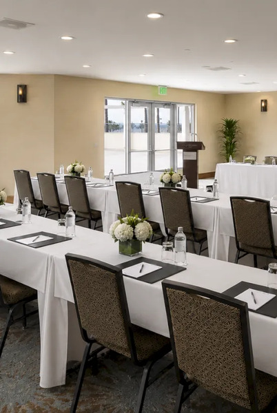 The Redondo Beach Hotel