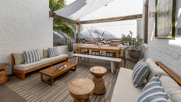 Riviera Beach House Hotel
