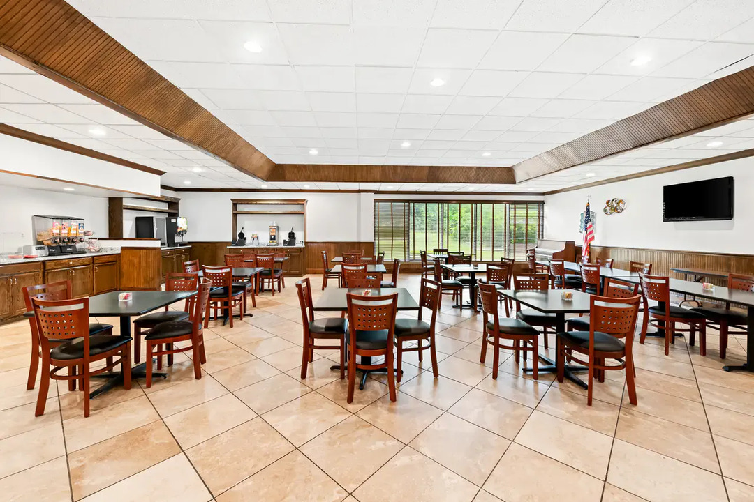 Quality Inn Dayton Airport, photo 6