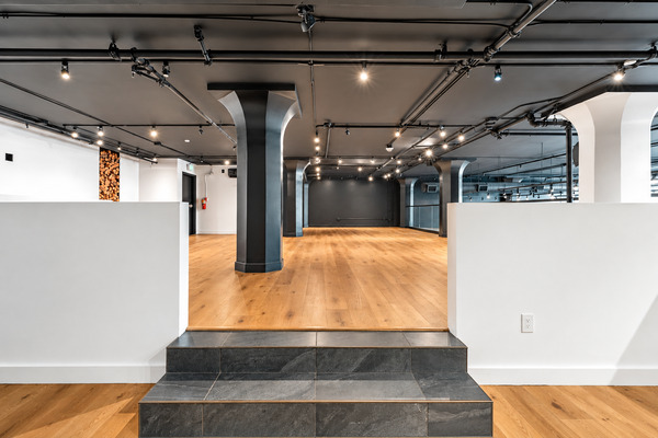 950 South Broadway LLC