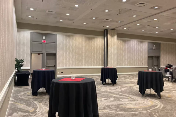 DoubleTree by Hilton Hotel Tucson - Reid Park