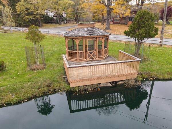 Lazy Pond Bed & Breakfast