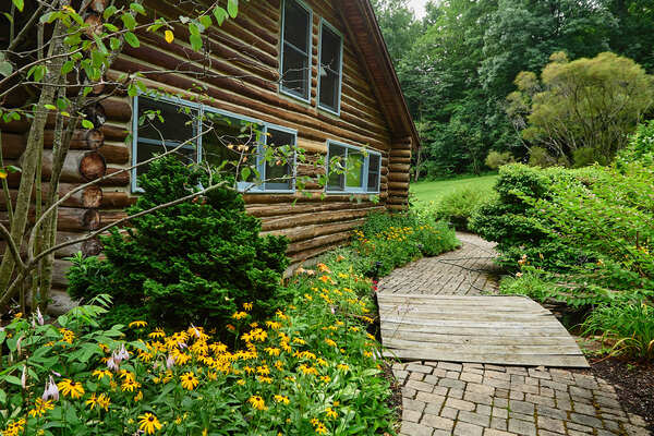 Chalet of Canandaigua Bed and Breakfast