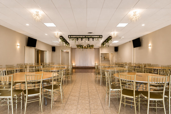 Luxe Noir Venue – Elegant & Affordable Houston Wedding & Event Venue