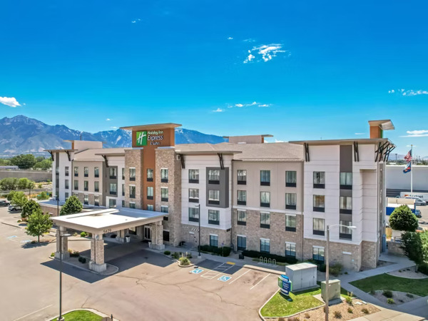 Holiday Inn Express & Suites Salt Lake City South - Murray