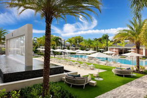 Pool Bar
