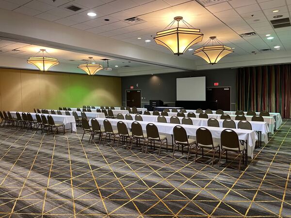 Wyndham Hotel & Conference/Banquet Center