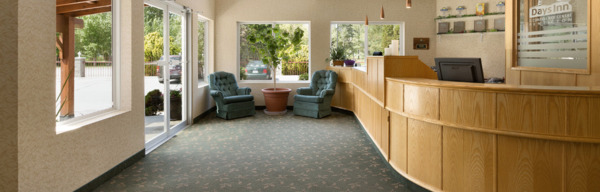 Days Inn & Conference Centre - Penticton