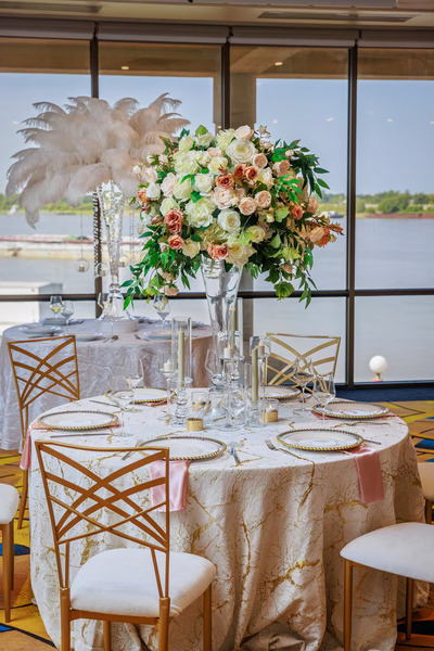 The Queen Baton Rouge