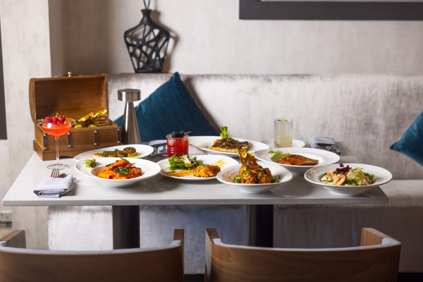 OU LA Restaurant & Bar