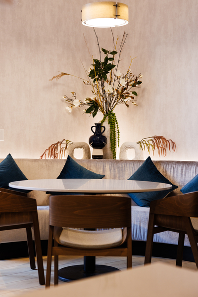 OU LA Restaurant & Bar
