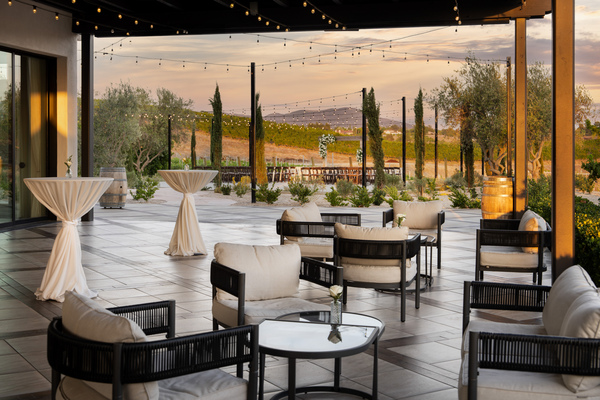 Truffle Pig Winery by Wedgewood Weddings