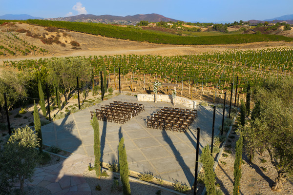 Truffle Pig Winery by Wedgewood Weddings