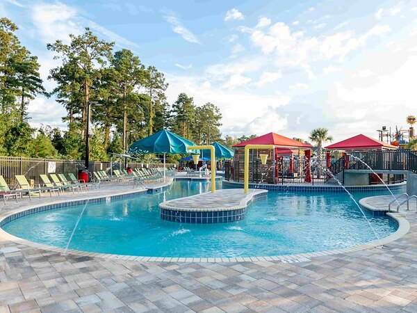 Sun Outdoors RV Resort & Cottages