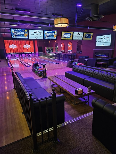 Colonial Bowling & Entertainment
