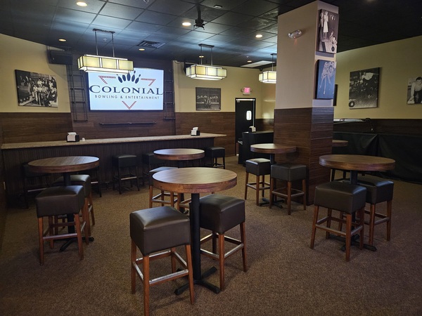 Colonial Bowling & Entertainment