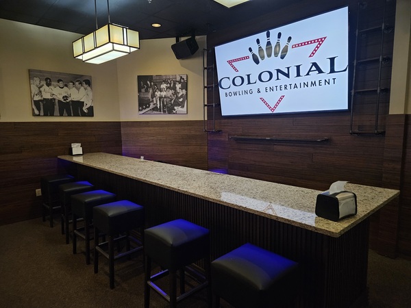Colonial Bowling & Entertainment