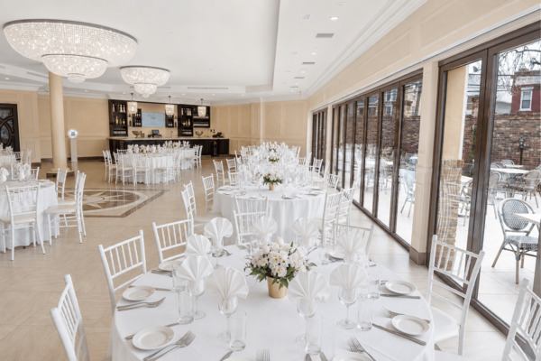 F&J Pine Restaurant