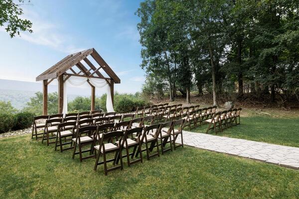 The Stroudsmoor by Wedgewood Weddings