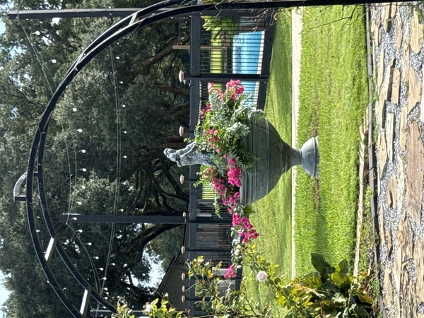 Chandelier Oaks Venue