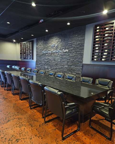 Black Rock Bar & Grill - Utica