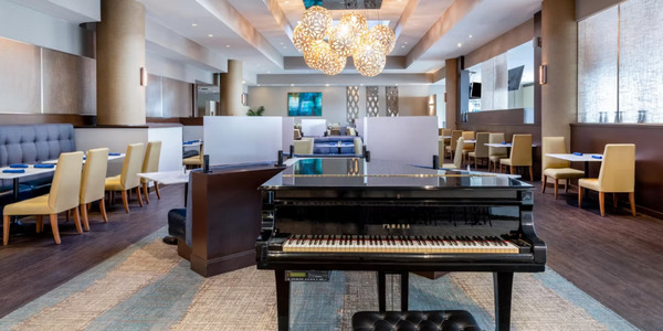 Crowne Plaza Los Angeles Harbor Hotel