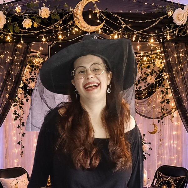 Carolina Moon Tarot | Charleston Tarot Reader