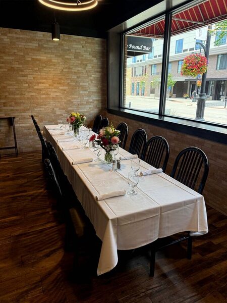 Torey's Restaurant & Bar